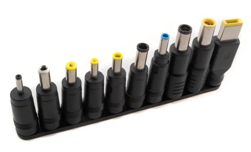 набор переходников для блока питания. набор переходников для блока питания. 5x1. 5\2. 5 2.