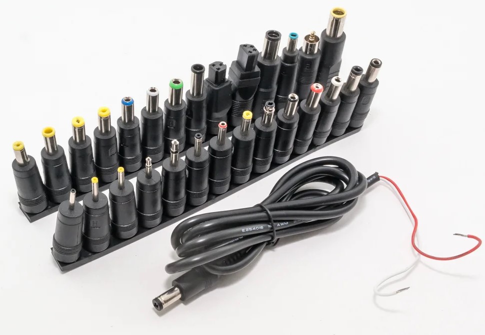 разъём для зарядки: dc5521. набор переходников для блока питания. набор переходников питания 28 в 1 (2,1х5,5). набор переходников с разъема 5. набор переходников для блока питания ноутбука sony.